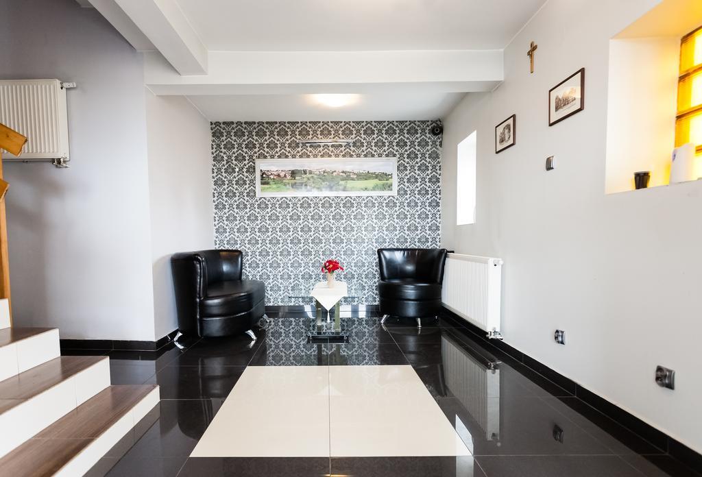 Sleep In Lomza Apartment Exterior foto